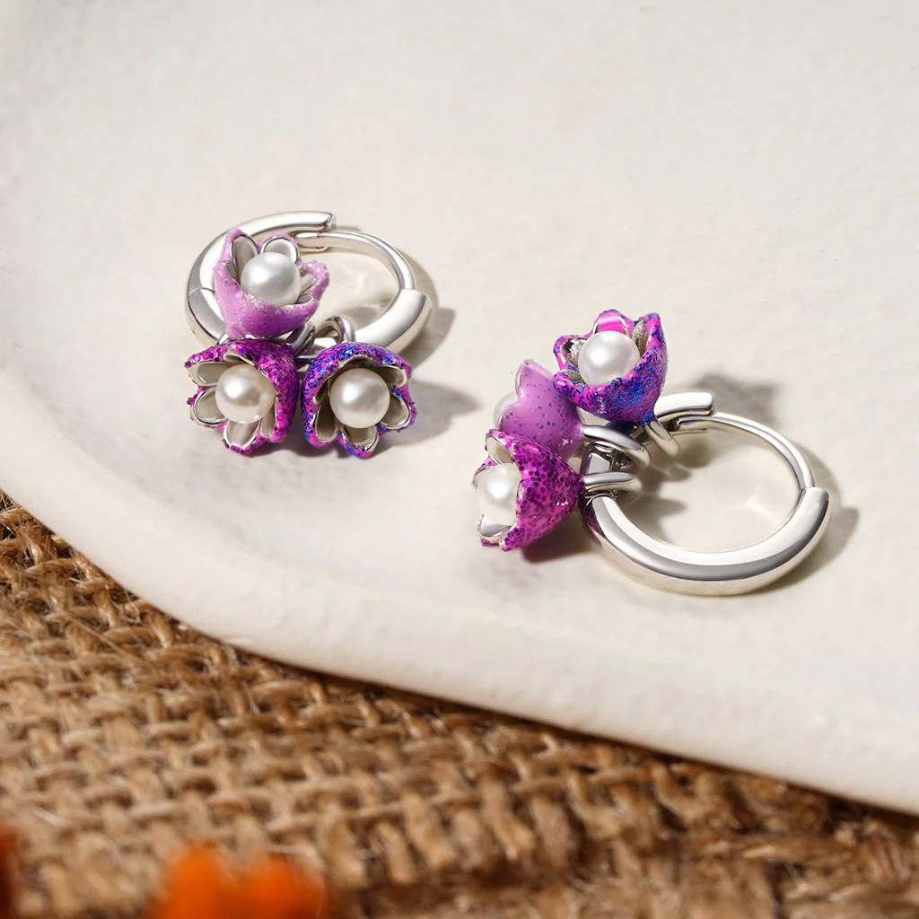 Gnoce Purple Tulip Pearl Stamen Hoop Earrings Platinum-plated Silver Blend - Image 3