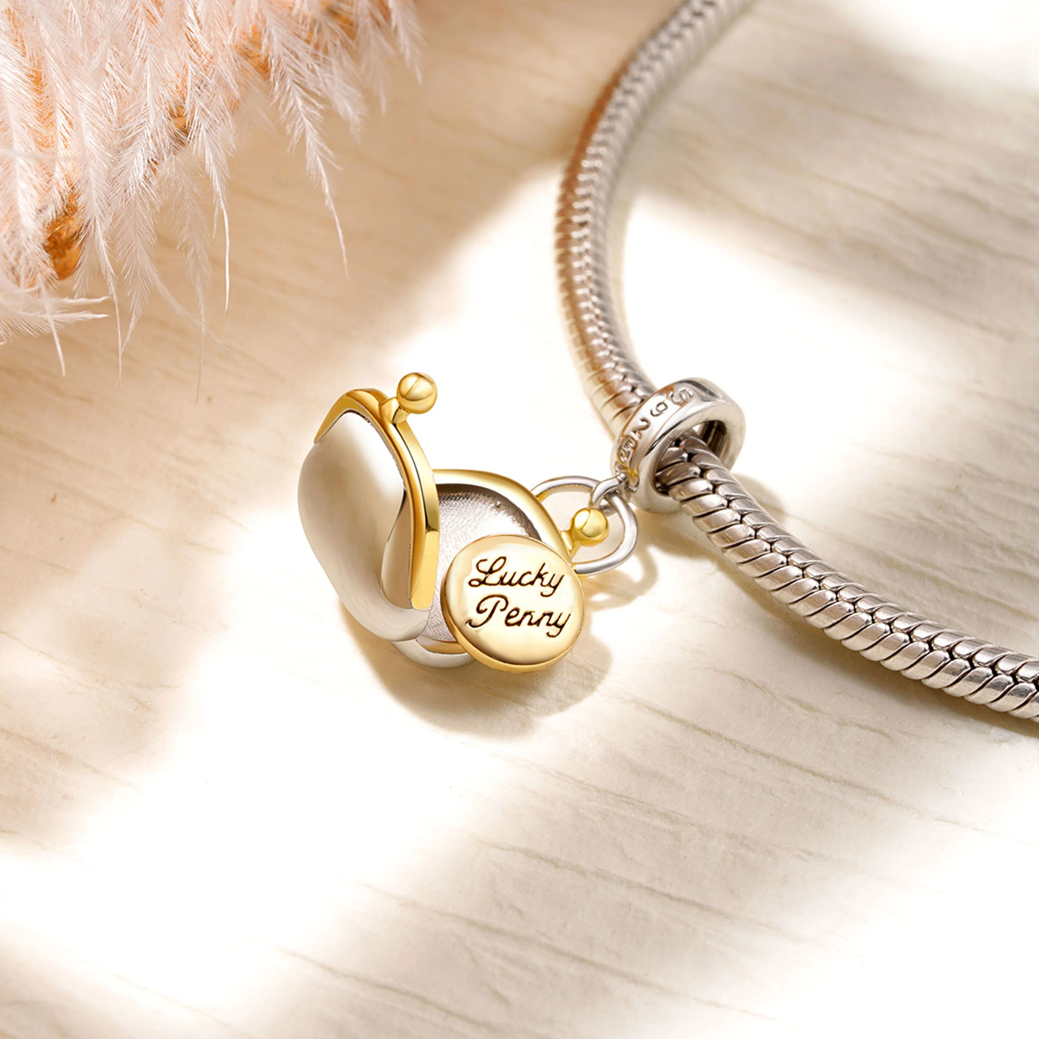 Gnoce Openable Purse & Lucky Penny Charm Platinum-plated Silver Blend - Image 3
