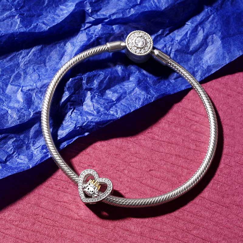 Gnoce Queen & Dog Open Heart Charm Platinum-plated Silver Blend - Image 3