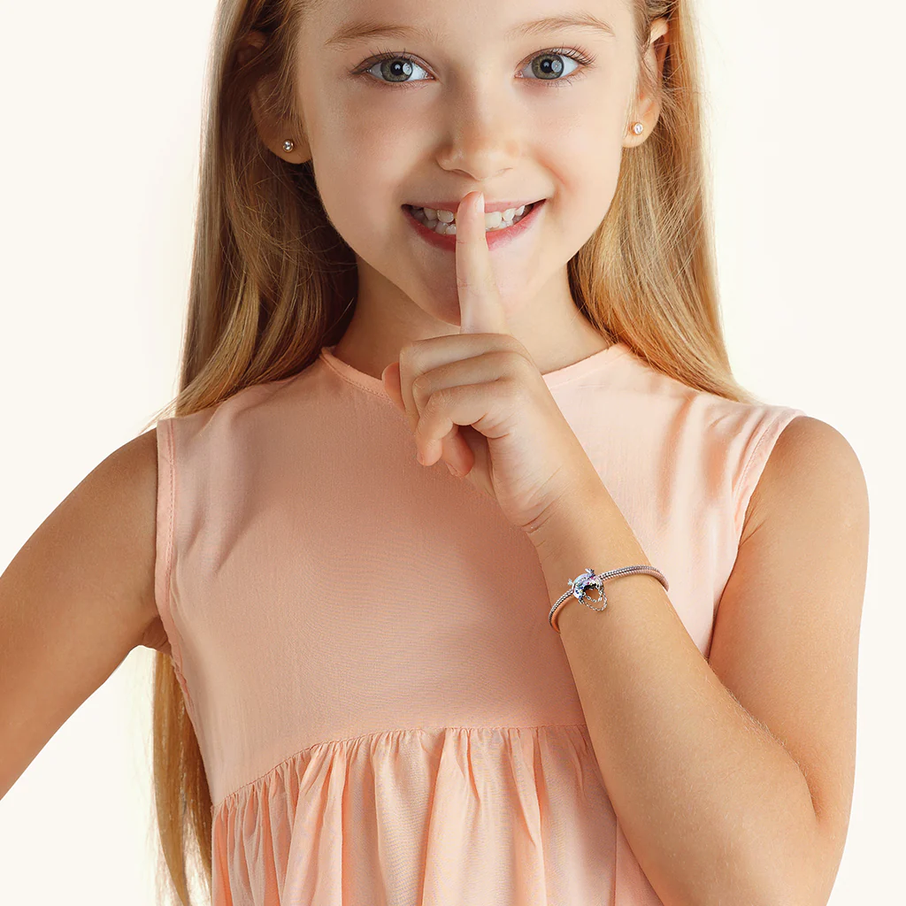 Gnoce Fantasy Rainbow Charm - Image 3