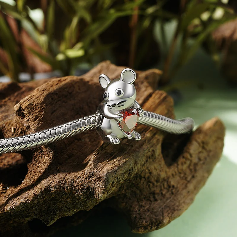 Gnoce Chinese Zodiac Rat Embraces Heart Charm Platinum-plated Silver Blend - Image 3