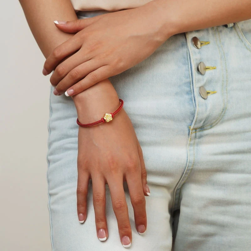 Gnoce Red Basic Bracelet with 2 Pieces of Stoppers - Image 6