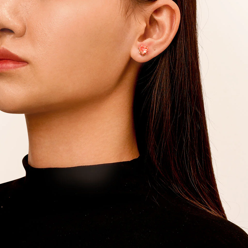 Gnoce Red Party Light-up LED Stud Earring - Image 6