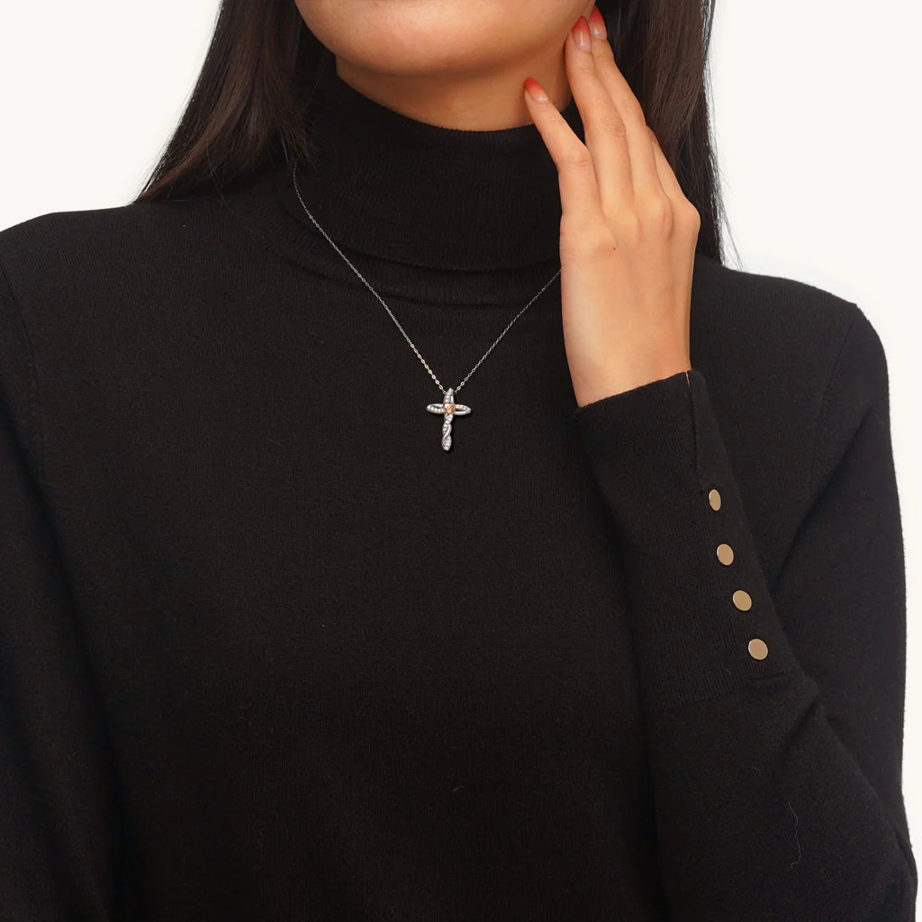 Gnoce Retro Diamonds Cross Necklace - Image 6