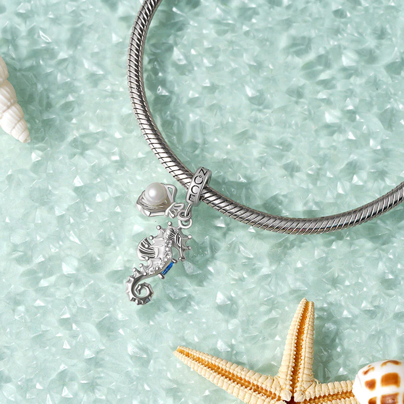 Gnoce Seahorse Shell Double Charm Platinum-plated Silver Blend - Image 3