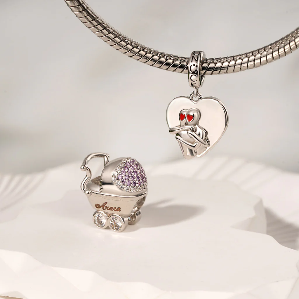 Gnoce 'self Love' Hugging Heart Charm Platinum-plated Silver Blend - Image 3