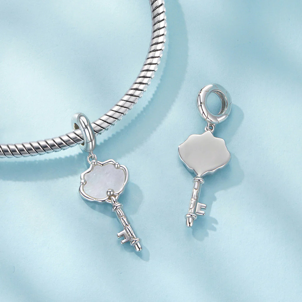 Gnoce Shell Key Pendant Dangle Charm - Image 2