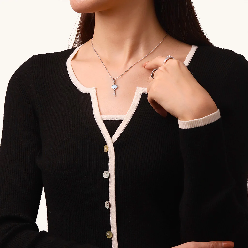 Gnoce Shell Key Pendant Dangle Charm - Image 5