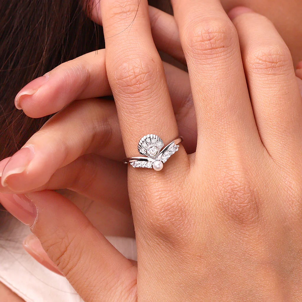 Gnoce Shell-shaped White Zircon Ring Platinum-plated Silver Blend - Image 5