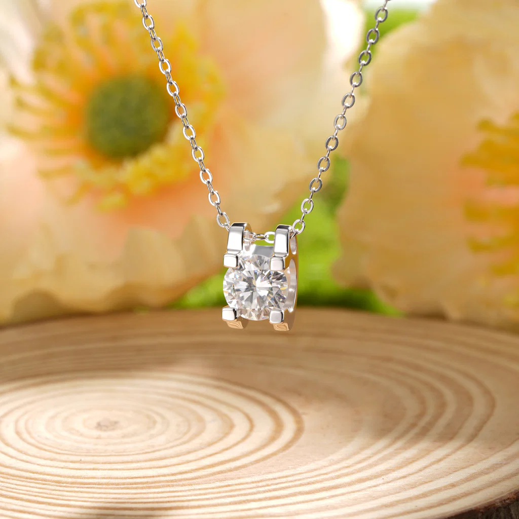 Gnoce Round Moissanite Solitaire Necklace Platinum-plated Silver Blend - Image 4
