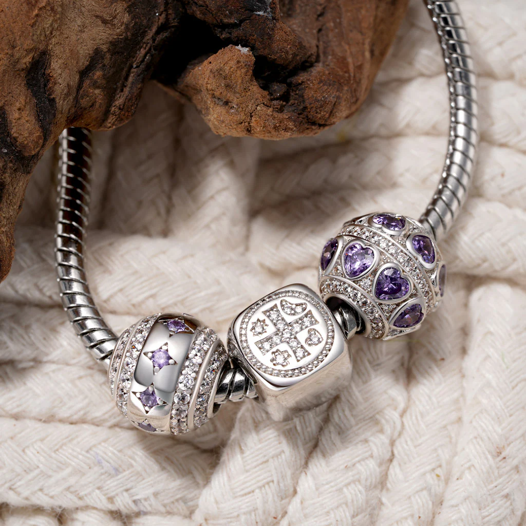 Gnoce Shiny Cross Square Charm Platinum-plated Silver Blend - Image 3