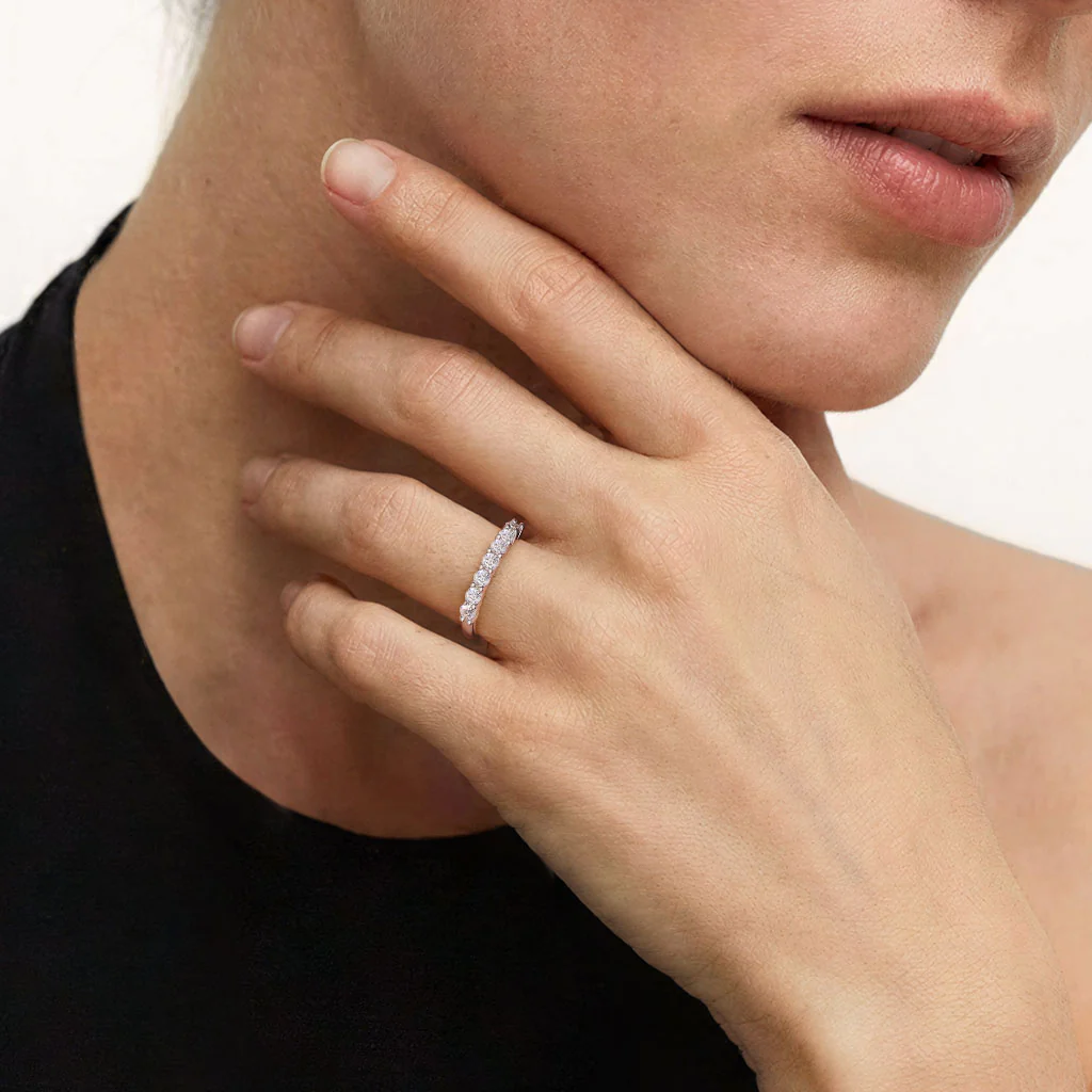 Gnoce Multiple Moissanite Ring Platinum-plated Silver Blend - Image 5