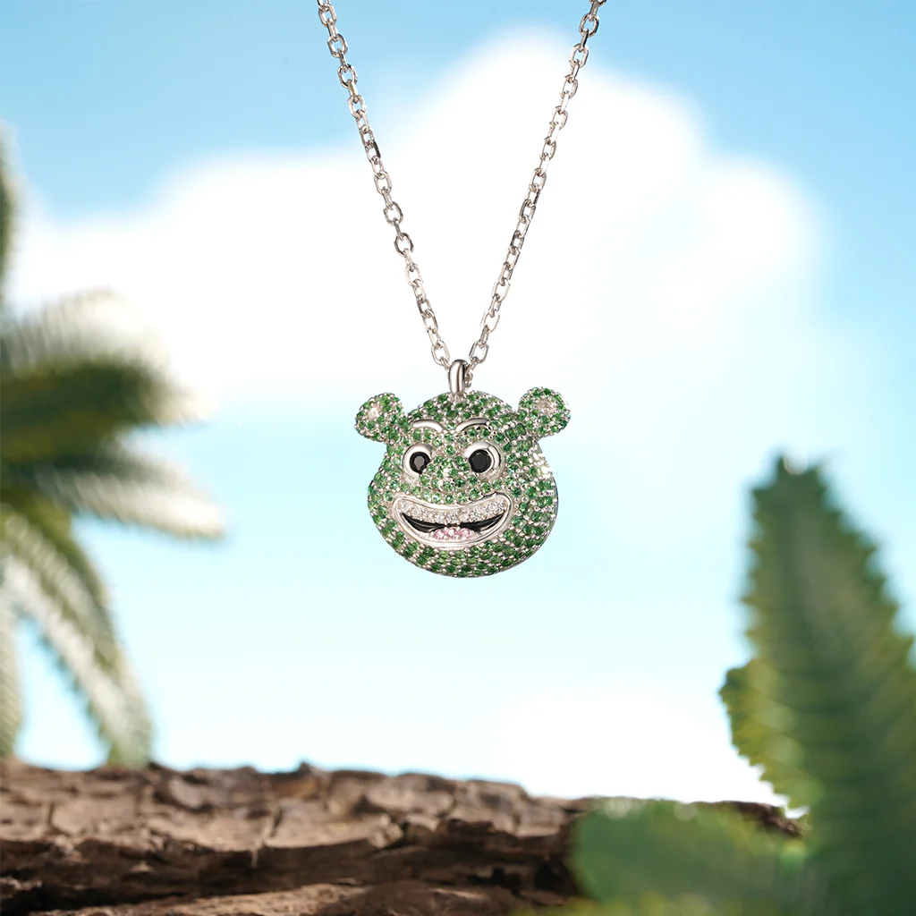 Gnoce Sparkling Shrek Necklace - Image 4
