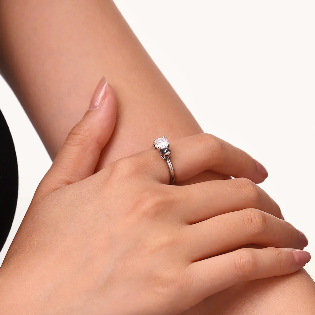 Gnoce Skeleton Gingerbread Man Embraces Moissanite Ring Platinum-plated Silver Blend - Image 8