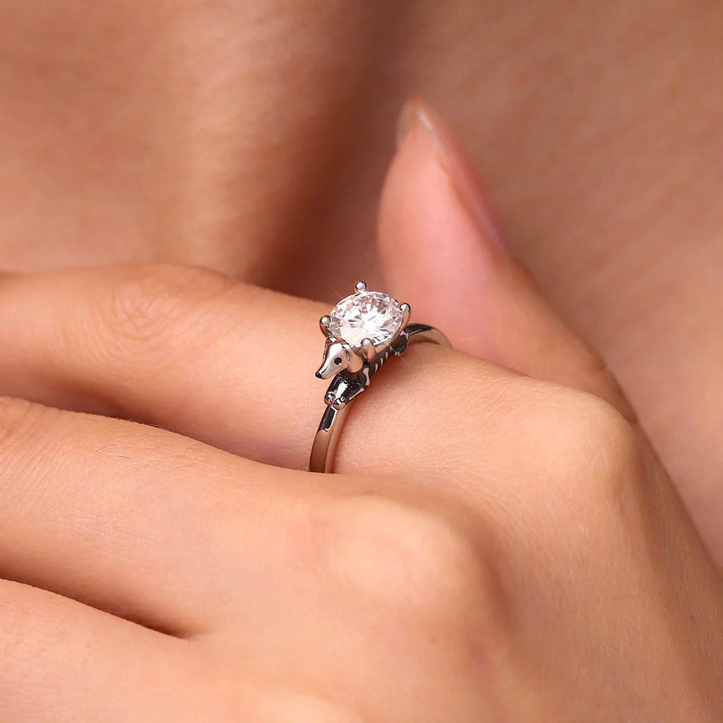 Gnoce Skeleton Puppy Embraces Moissanite Ring Platinum-plated Silver Blend - Image 9