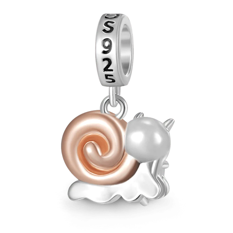 Gnoce Snails Embraces Heart Gem Charm Platinum-plated Silver Blend - Image 2