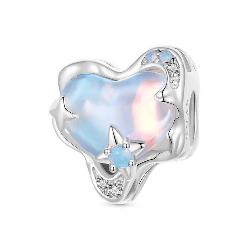 Gnoce Sparkling Love Heart Charm
