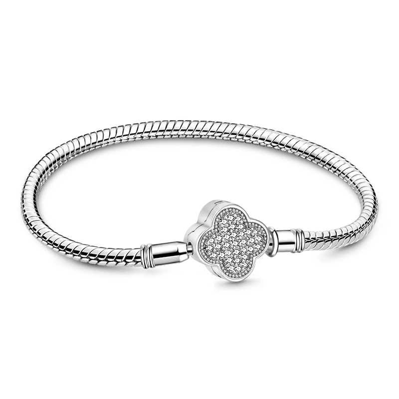 Gnoce Sparkling Lucky Clover Snake Chain Bracelet Platinum-plated Silver Blend
