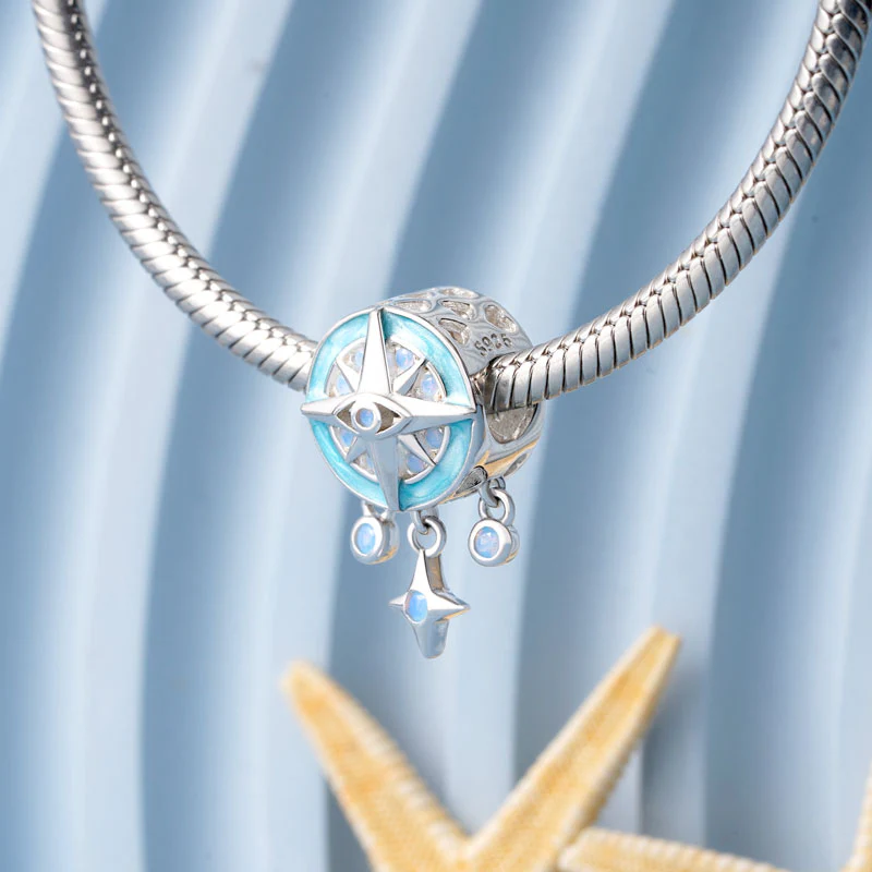 Gnoce Lucky Star Compass Dreamcatcher Charm - Image 3