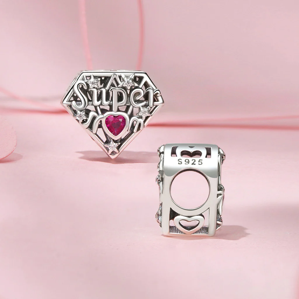 Gnoce Super Mom Charm - Image 2
