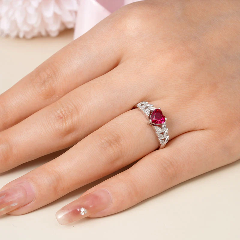 Gnoce Heart Cut Garnet Engagement Ring Platinum-plated Silver Blend - Image 5