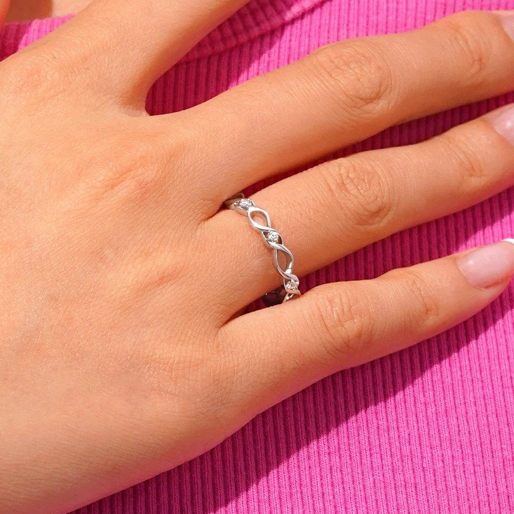 Gnoce Eternity Anniversary Twist Band Ring Platinum-plated Silver Blend - Image 5