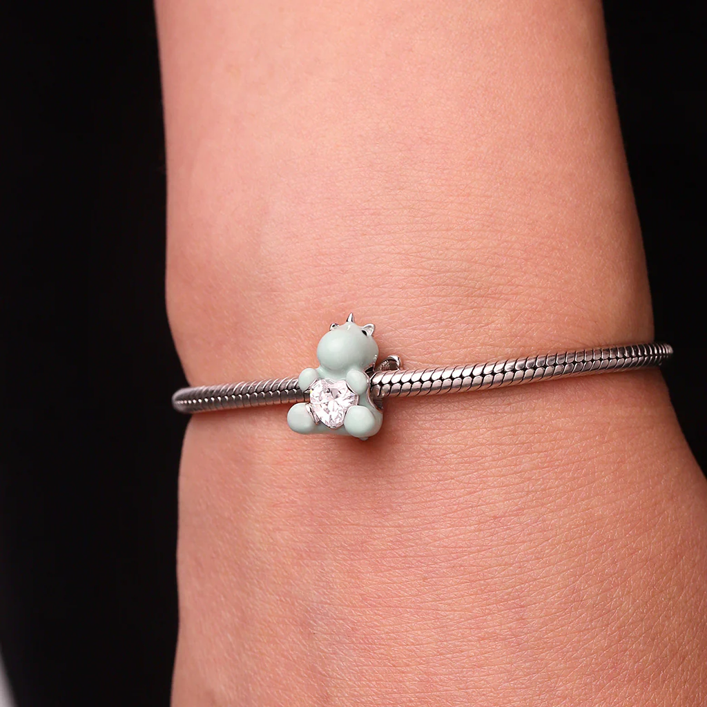 Gnoce Glow-in-the-Dark Unicorn Embraces Love Charm Platinum-plated Silver Blend - Image 7