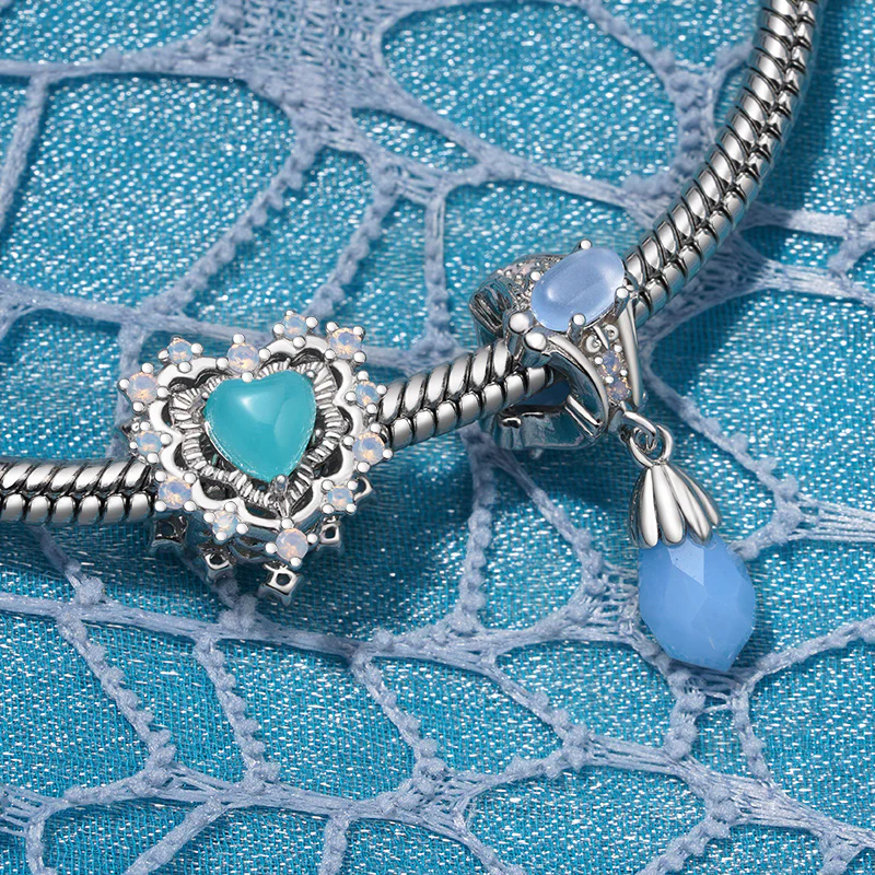 Gnoce Vintage Blue Heart Charm - Image 2