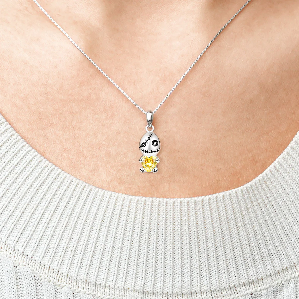 Gnoce Voodoo Doll Embraces Heart Gem Necklace Platinum-plated Silver Blend - Image 5