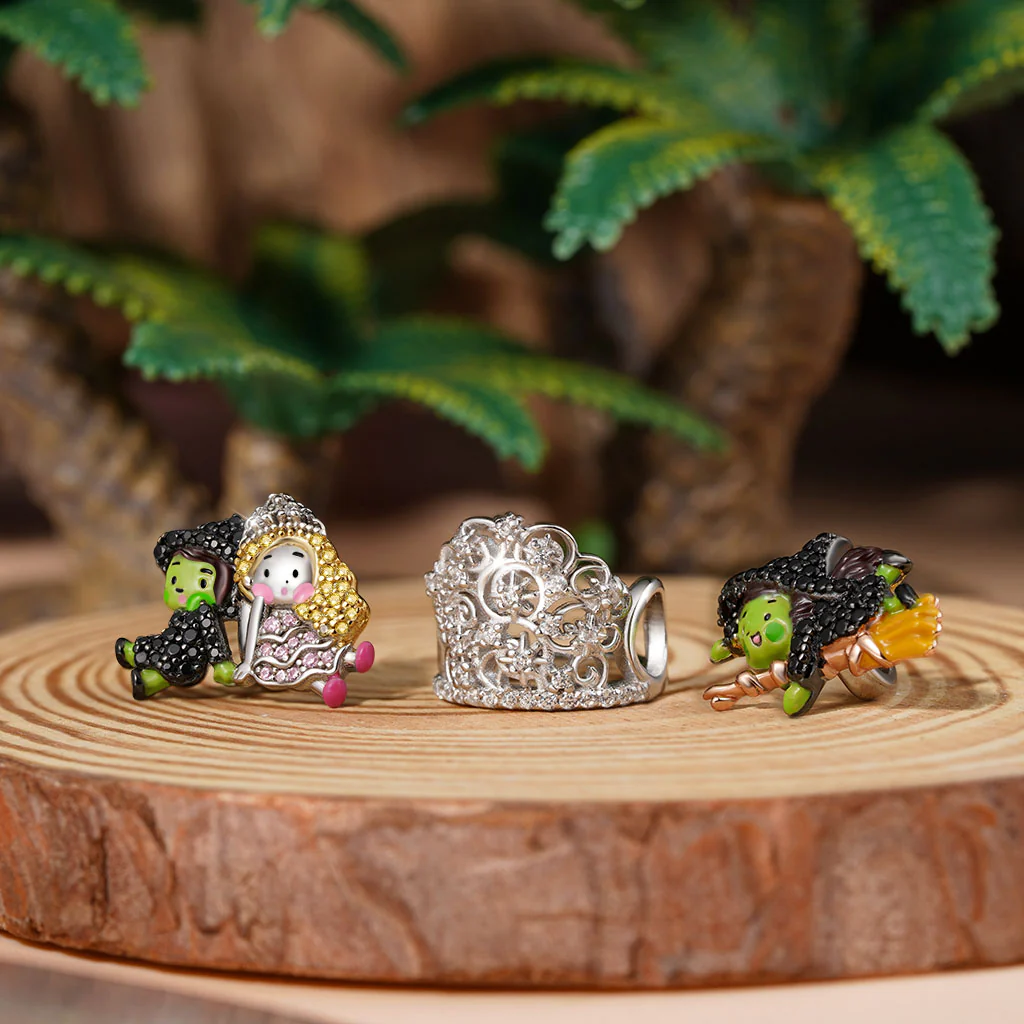 Gnoce Wicked Elphaba & Glinda Pave Diamond Charm - Image 3