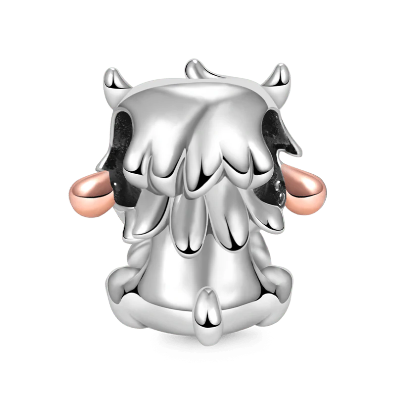 Gnoce Yak Embraces Heart Gem Charm - Image 2