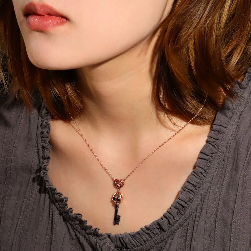 Gnoce Skull Key Rose Gold Plated Necklace Platinum-plated Silver Blend - Image 3
